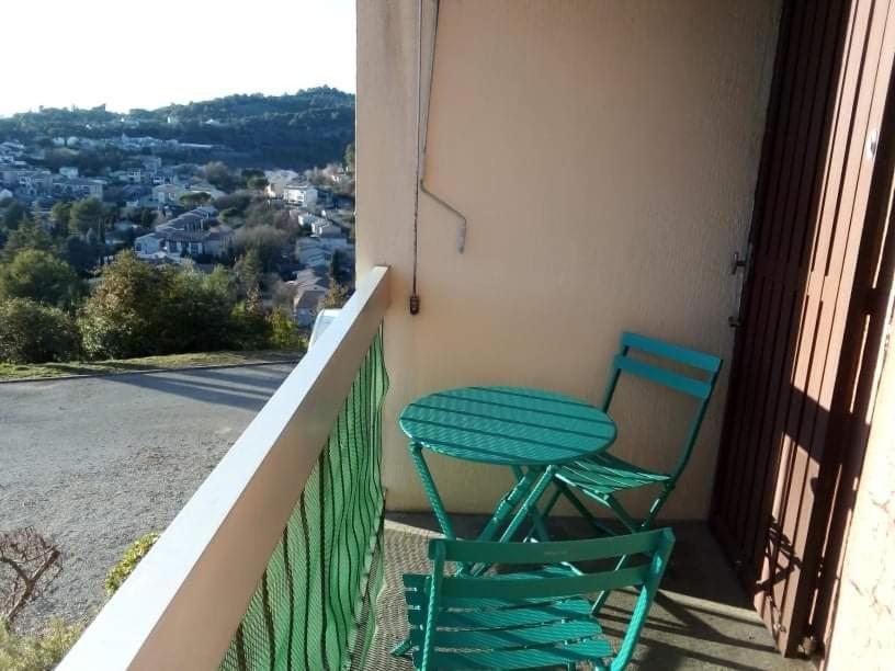 Studio "Le Marilou" Gréoux-les-Bains Exterior foto